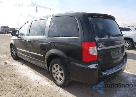 2012 Chrysler Town & Country Touring from USA, damaged, VIN 2C4RC1BG9CR250135